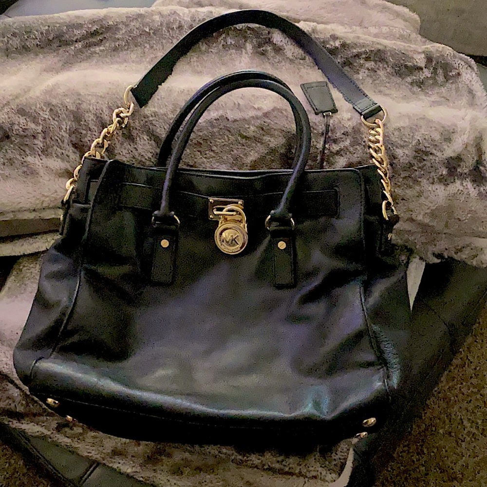 Michael Kors Purse - Picture 12 of 16